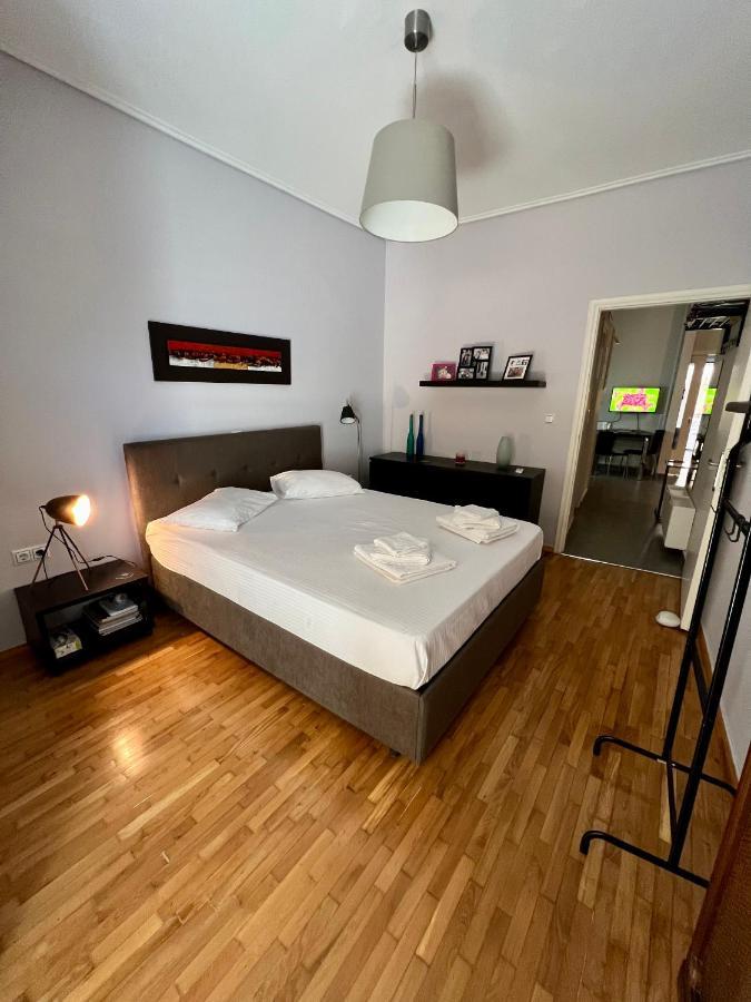 Central Kalamata Cozy Apartment Exterior photo